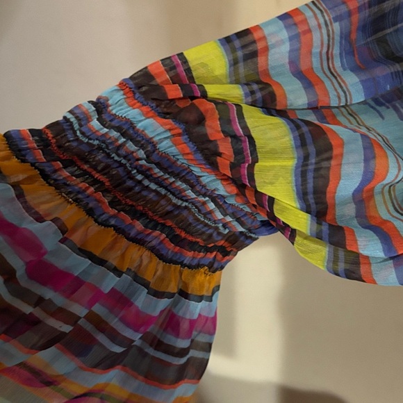 Colorful Striped Off-Shoulder Dress - Picture 3 of 4